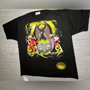 Vintage 90’s NWT DISNEY VILLAINS group
TSHIRT XL - Double Sided CHERNABOG NEW
